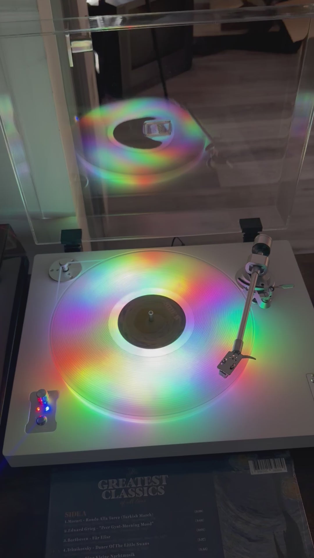 WAVETON™  LED Turntable